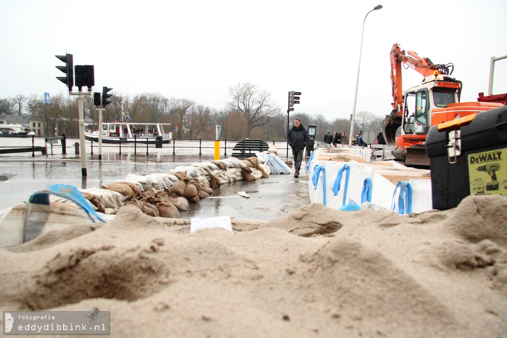 2011-01-14 Hoog water, Deventer (blog) 016